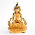 Amitayus Buddha Statue, kleine vergoldete Figur, detaillierter Kupferguss. Sitzt in Padmasana, Hände in Dhyana Mudra mit der Vase des unendlichen Lebens.