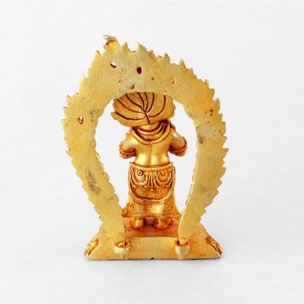 Rückseite der vergoldeten kleinen Mahakala Statue.