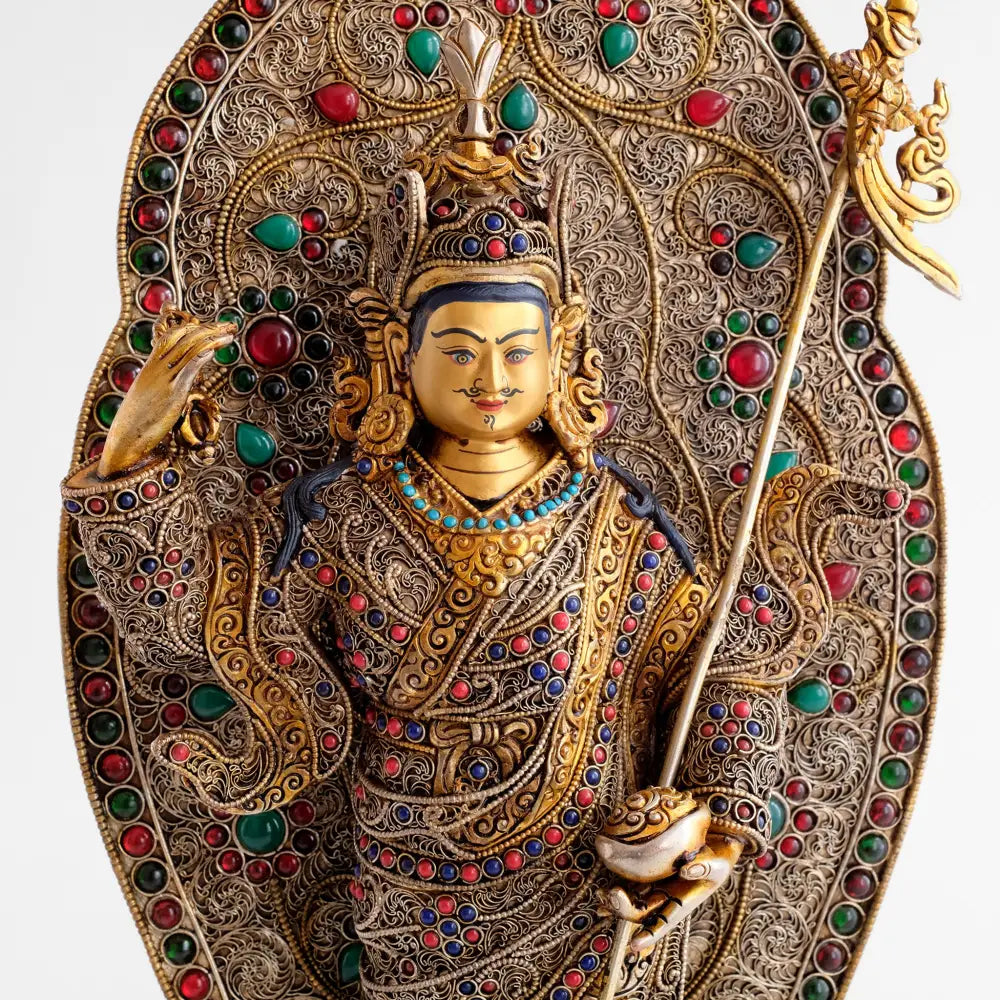 Stehende Padmasambhava Statue der Guru Rinpoche - Statue