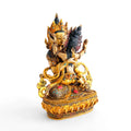 Vajrasattva und Gefährtin mit Filigran verzierten Gewändern und Lotus Sockel. Buddhistische Statue.